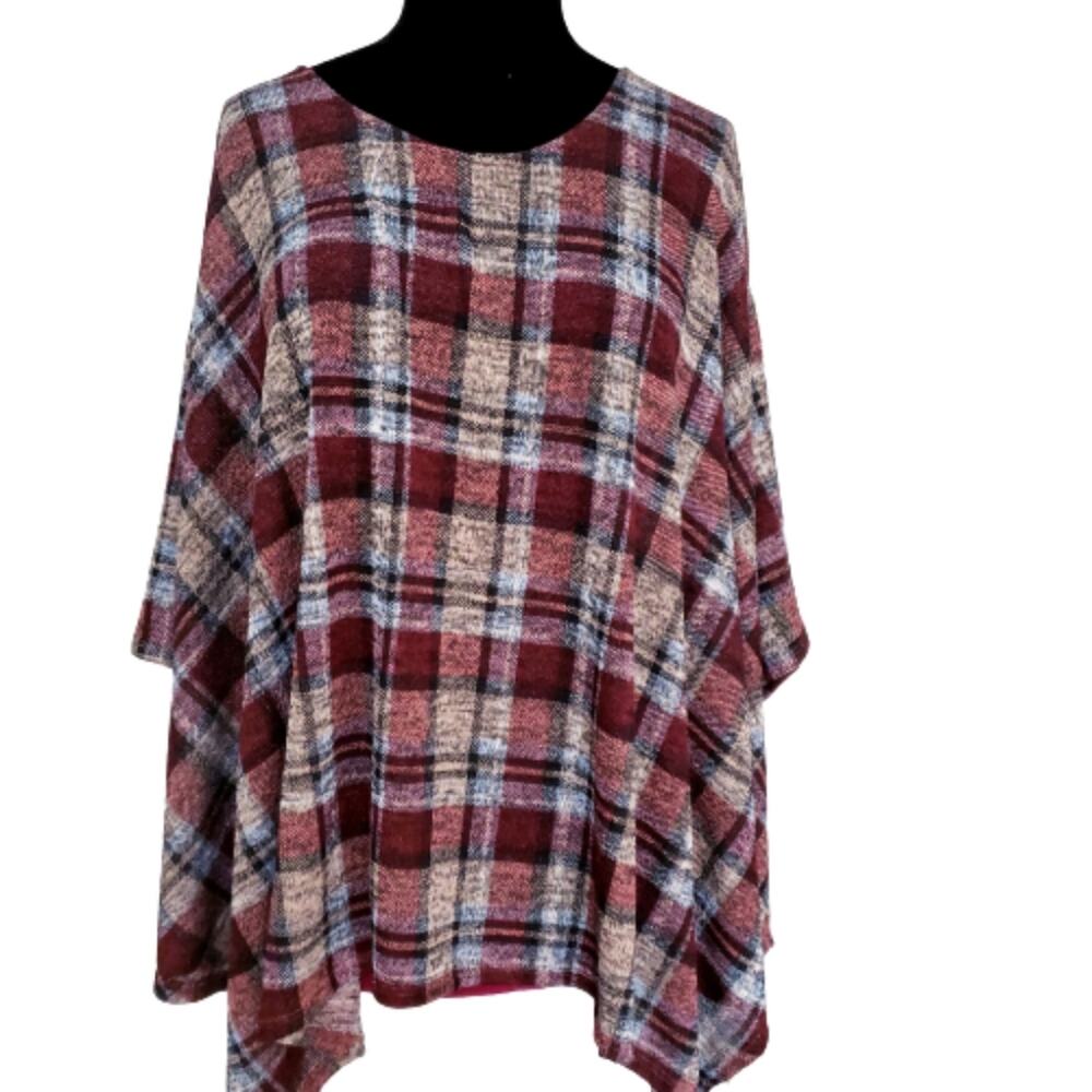 Jodifl Plaid Poncho Top Burgundy‎ Tan Blue Knit Sharkbite Hem P2449 Medium